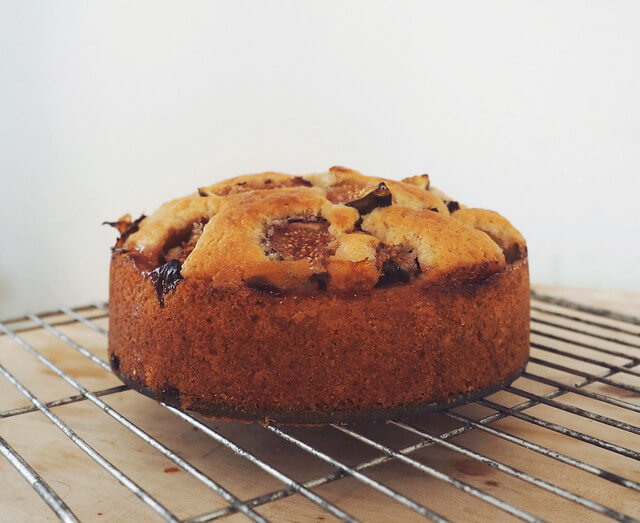 Ottolenghi fig, almond and yogurt cake recipe