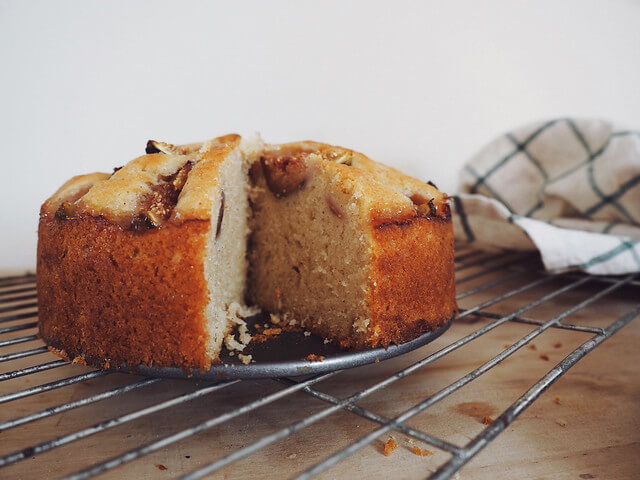 Ottolenghi fig, almond and yogurt cake recipe