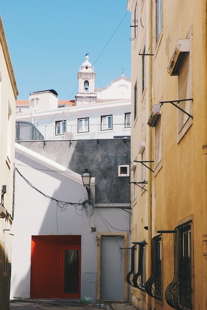 Old streets in Lisbon city guide travel blogger