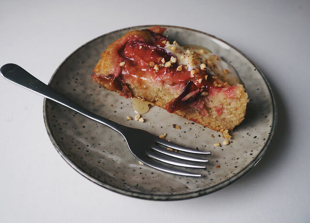 Upside down plum and olive oil cake recipe